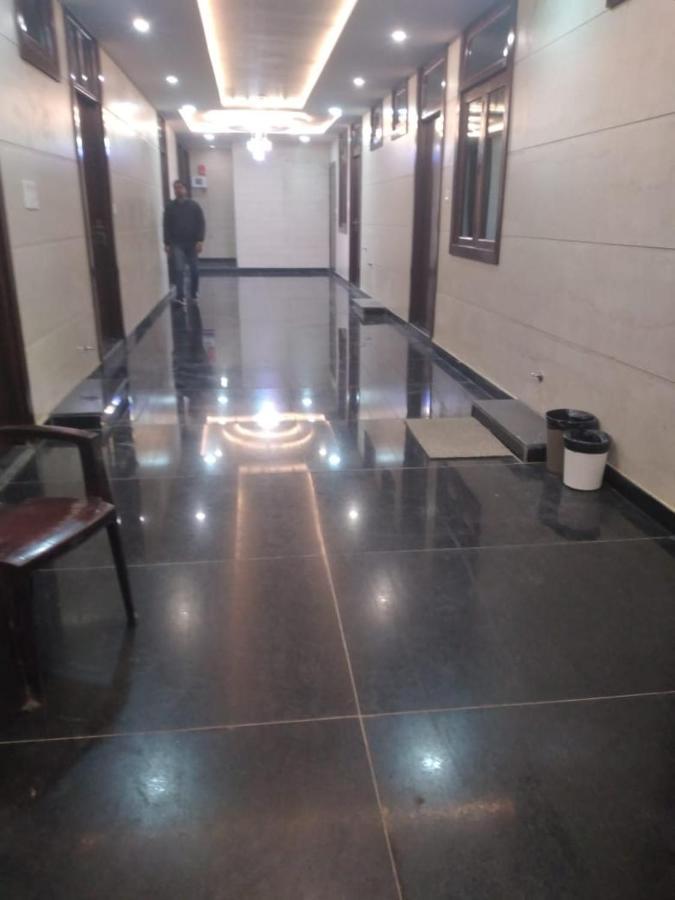 Hotel Uday Raj By Wb Inn Agra  Zewnętrze zdjęcie